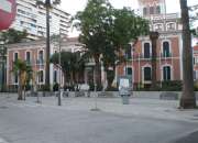 Estudiantes tenemos habitaciones libres en el c… Estudiantes tenemos habitaciones libres en el c…