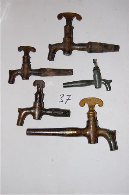 Tenemos grifos de bronce de todas las medidas en Tarragona - Joyas