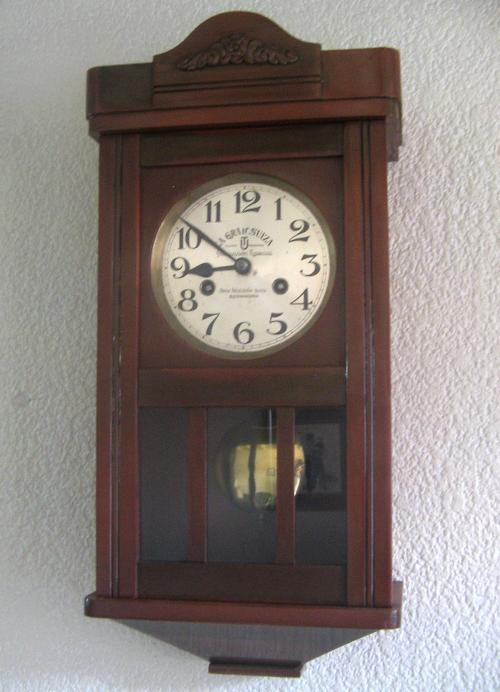 Reparación de relojes de ante-sala, pared, carrillon y cucu en Alicante