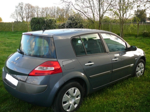 Df049 renault megane 2