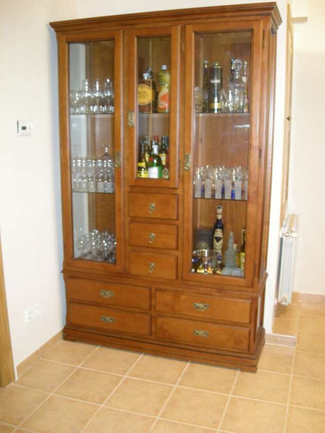 Vendo comedor completo estilo colonial en Valencia - Muebles | 345840