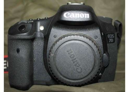 Canon eos 7d reflex + objetivo super grande angular usm10-22 incluido